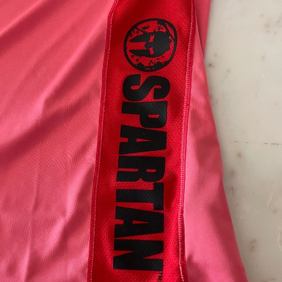 Spartan Training Shirt Two Tone Red Size XL - Picture 2 of 5